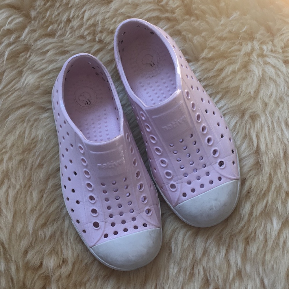 Natives Milkshake Pink beautiful glossy color